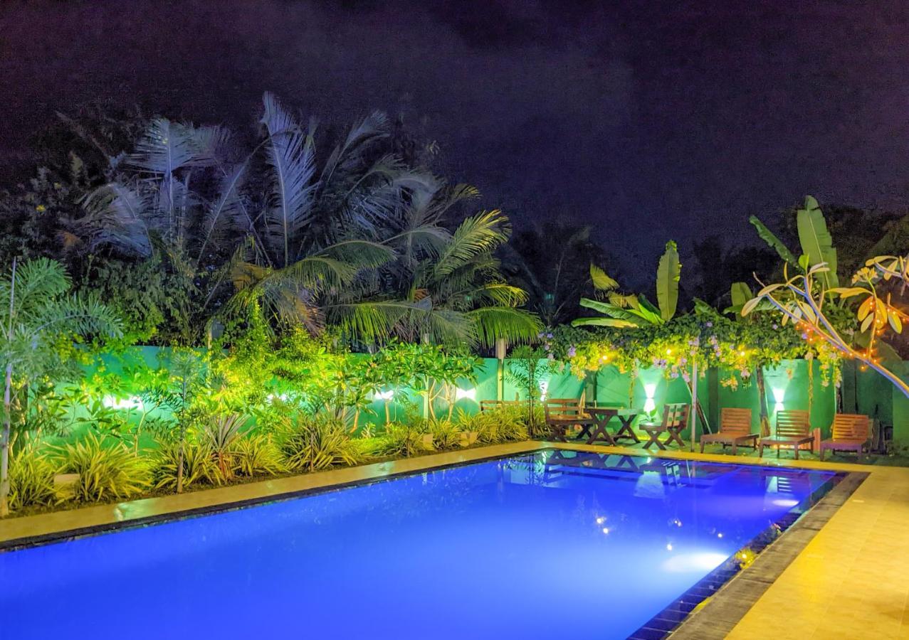 Bed and Breakfast Yala Golden Wild Тиссамахарама Экстерьер фото